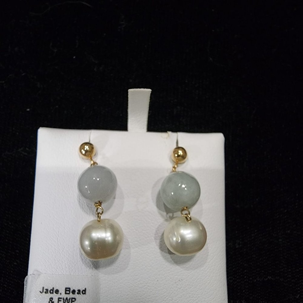 14K yellow gold Jade Pearl drop earrings